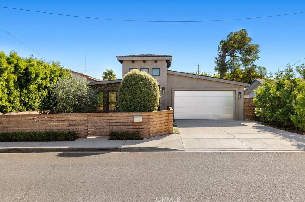 2442 Orange Ave, Costa Mesa CA  92627-1319 exterior