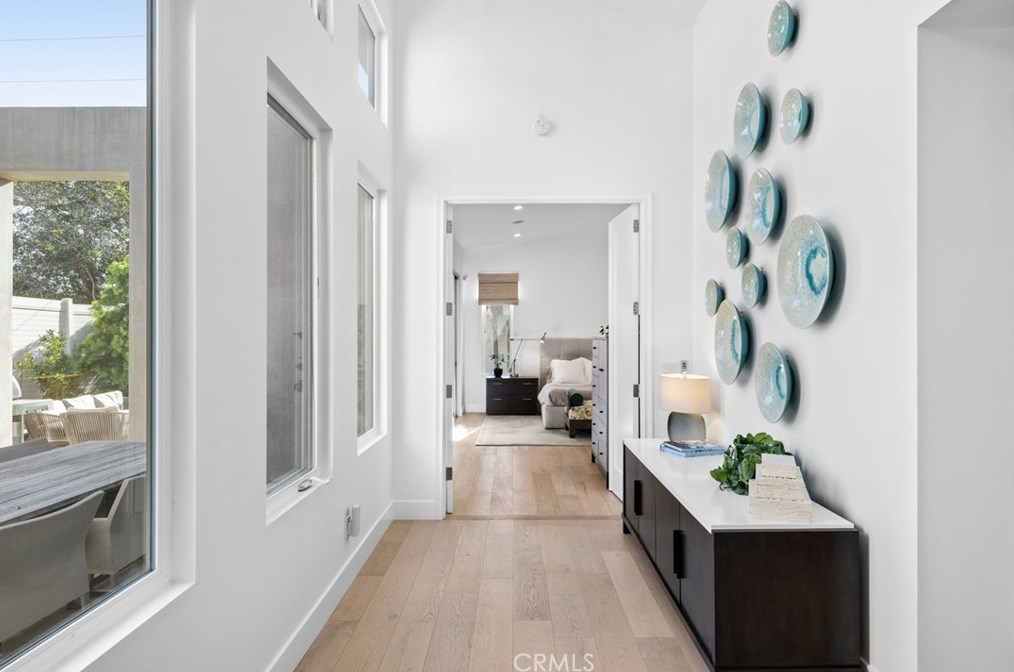 2442 Orange Ave, Costa Mesa CA  92627-1319 exterior