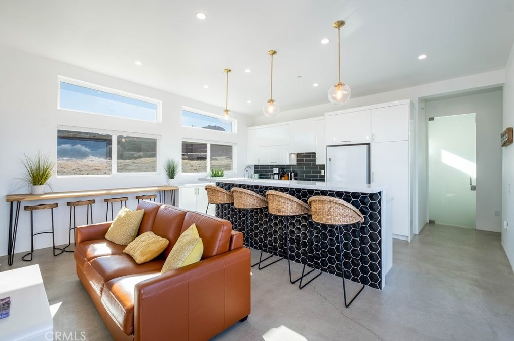 64024 Sullivan Rd, Joshua Tree CA  92252-5176 exterior