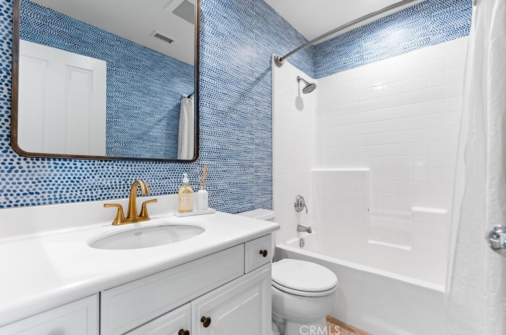 12 Arborside, Irvine CA  92603-0110 exterior