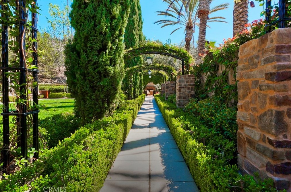 12 Arborside, Irvine CA  92603-0110 exterior