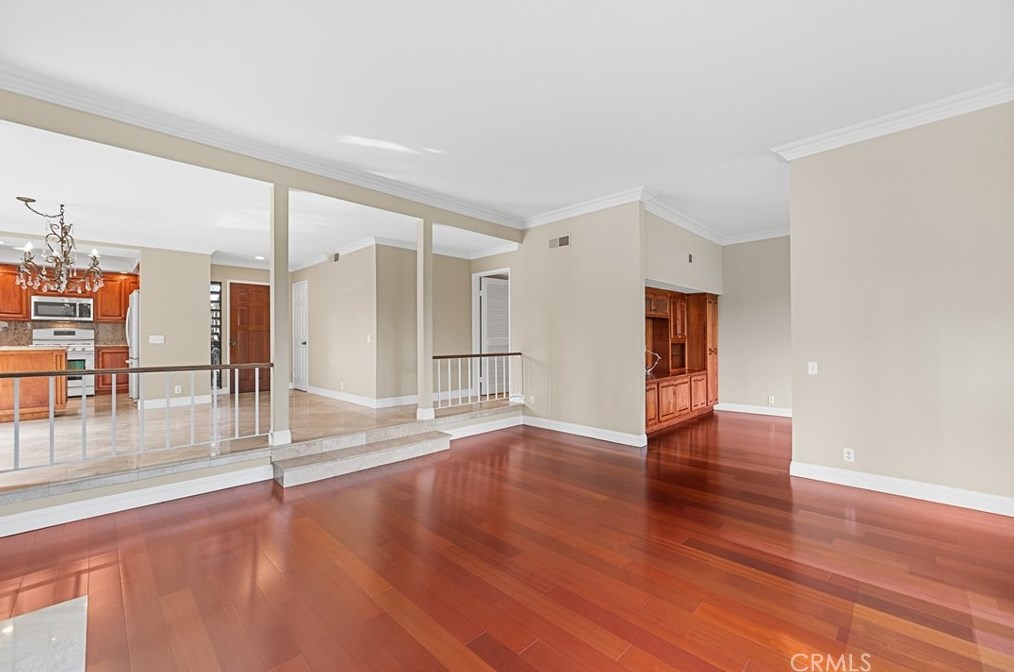 14 Nuevo, Irvine CA  92612-2610 exterior