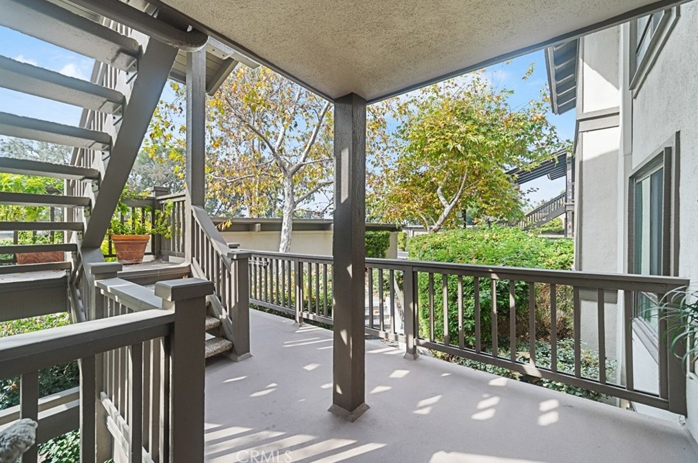 14 Nuevo, Irvine CA  92612-2610 exterior