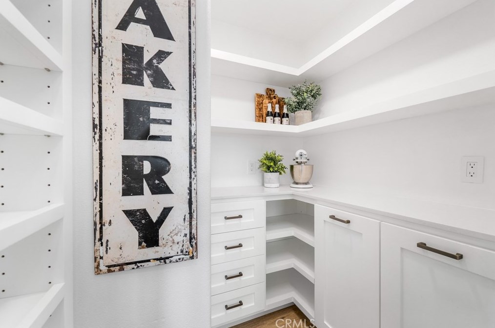 60 Pathstone, Irvine CA  92603-0171 exterior