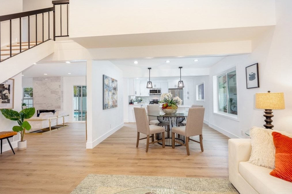 1586 Elm Ave, Anaheim CA  92802-1348 exterior