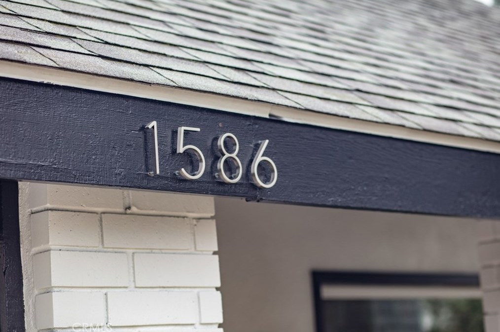 1586 Elm Ave, Anaheim CA  92802-1348 exterior