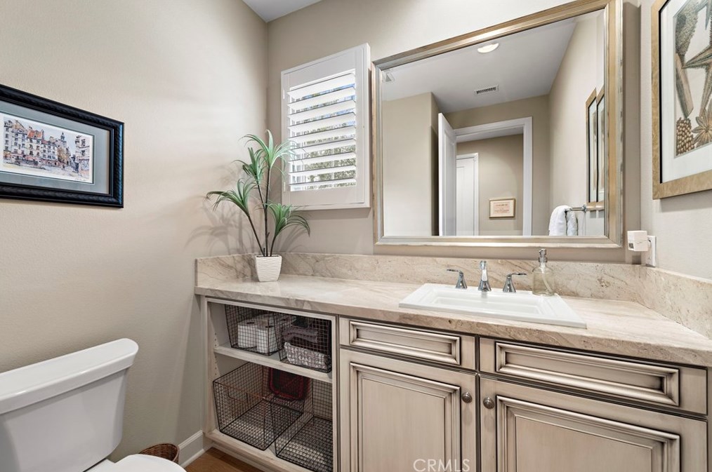 117 Long Fence, Irvine CA  92602-1807 exterior