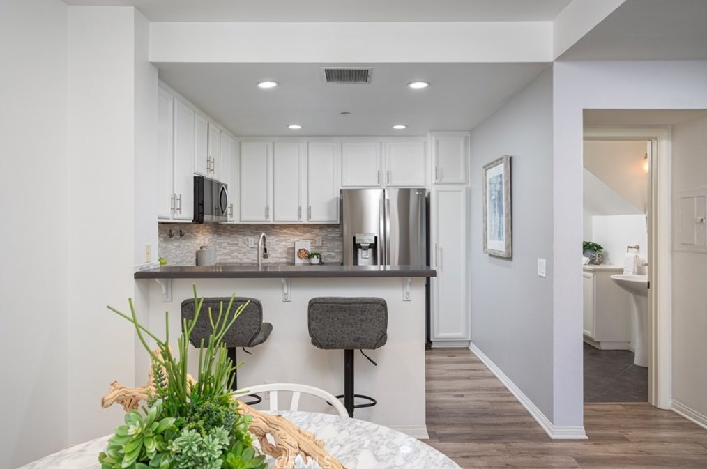 231 Coral Rose, Irvine CA  92603-0103 exterior