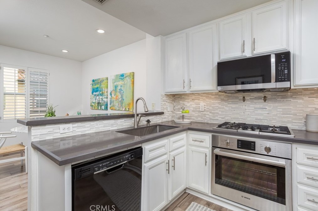 231 Coral Rose, Irvine CA  92603-0103 exterior