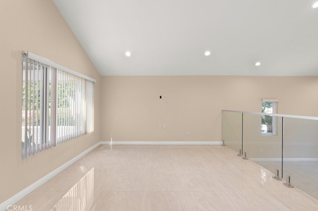 1 Tortoise Shell, Irvine CA  92604-1943 exterior