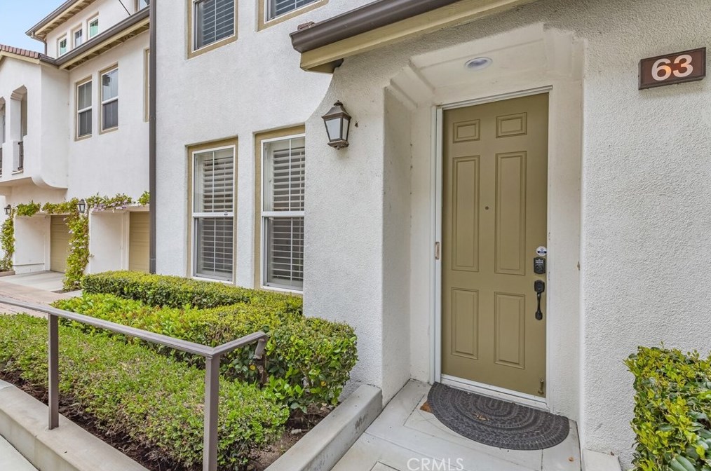 63 Olivehurst, Irvine CA  92602-0936 exterior