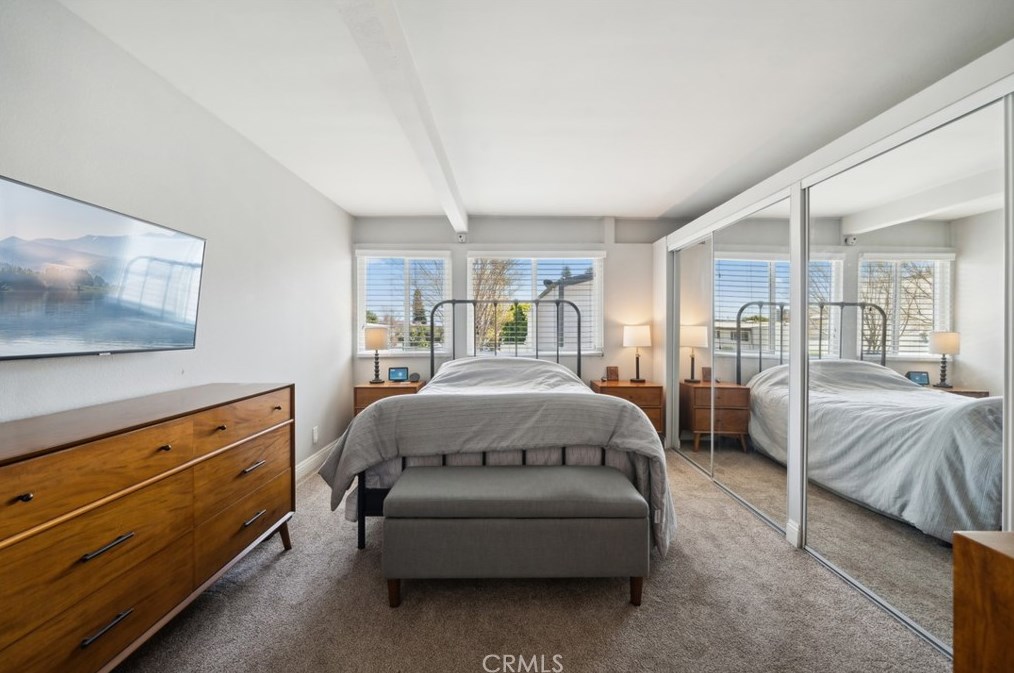 416 Bolero Way, Newport Beach CA  92663-3602 exterior