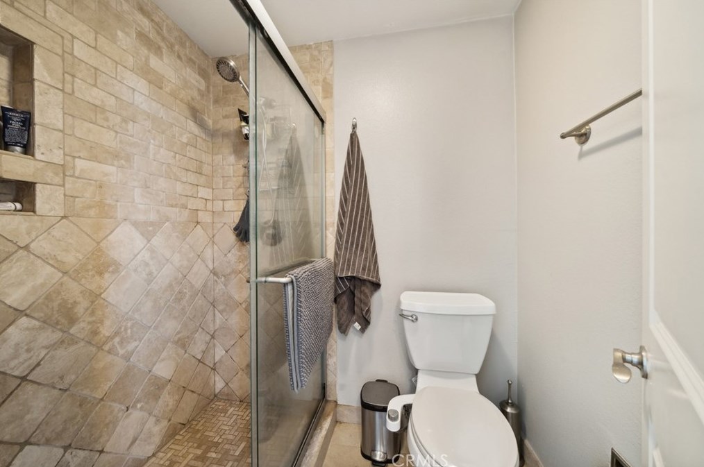 416 Bolero Way, Newport Beach CA  92663-3602 exterior