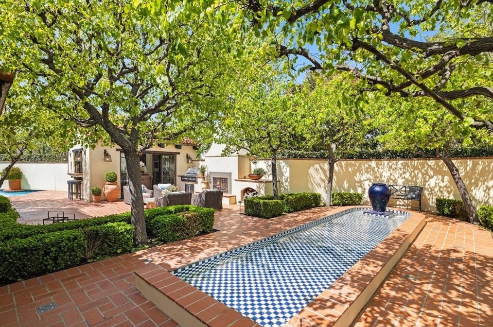 43 Blue Heron, Irvine CA  92603-0307 exterior