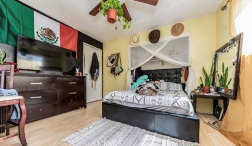 2158 Brownwood Ave, Anaheim CA  92801-5738 exterior