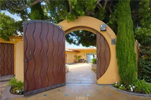 111 S La Senda Dr, Laguna Beach, CA 92651 - Photo 5