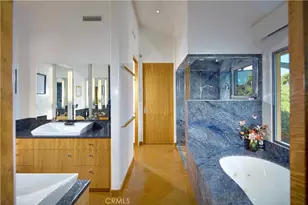 111 S La Senda Dr, Laguna Beach, CA 92651 - Photo 29