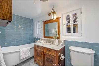 115 Apolena Avenue, Newport Beach, CA 92662 - Photo 37