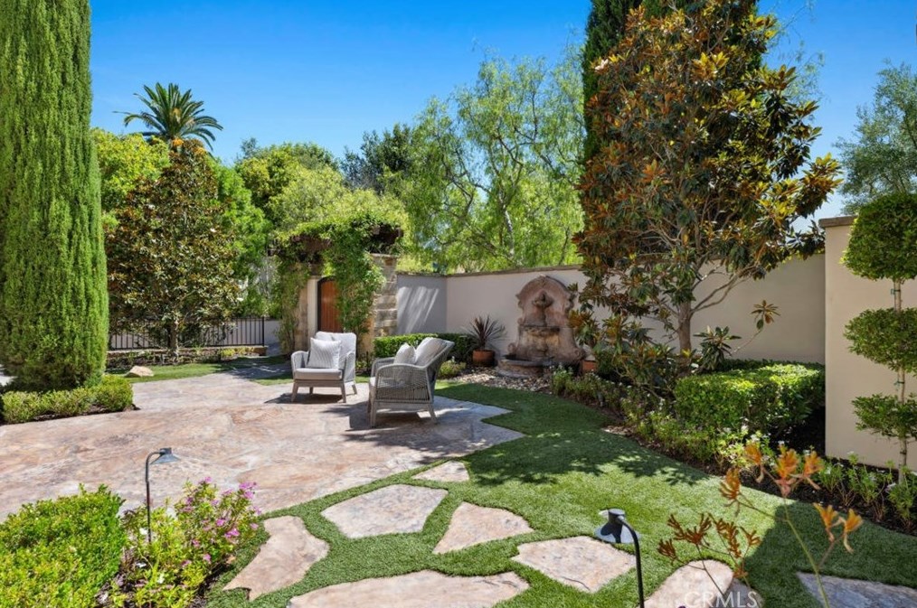 74 Golden Eagle, Irvine CA  92603-0309 exterior