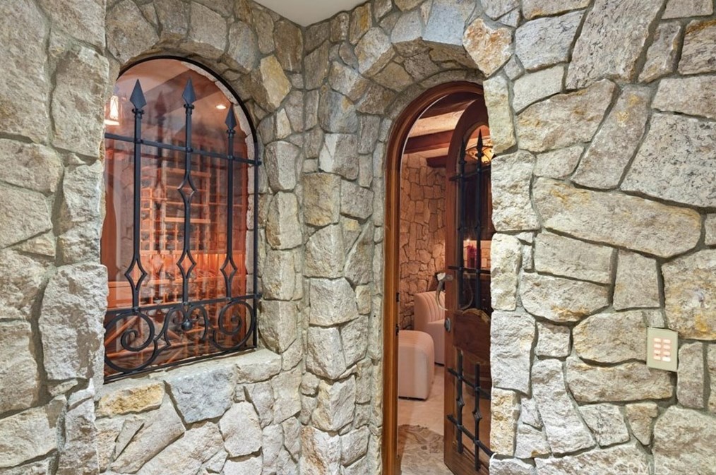 74 Golden Eagle, Irvine CA  92603-0309 exterior