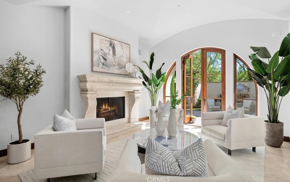 74 Golden Eagle, Irvine CA  92603-0309 exterior