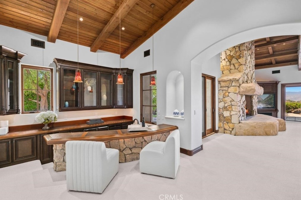 74 Golden Eagle, Irvine CA  92603-0309 exterior