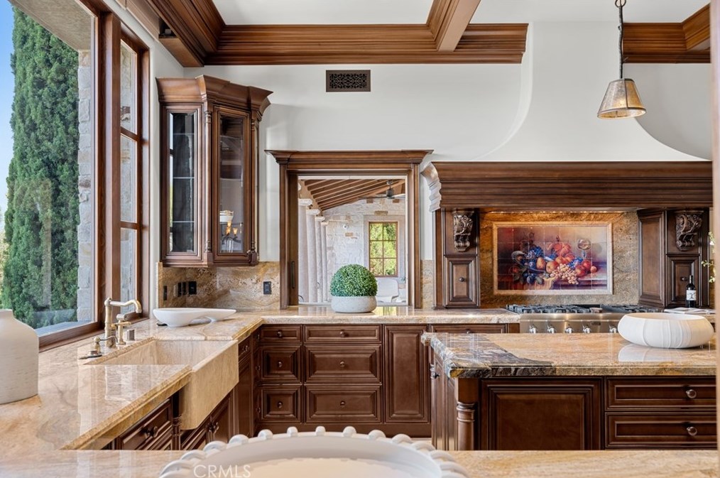 74 Golden Eagle, Irvine CA  92603-0309 exterior