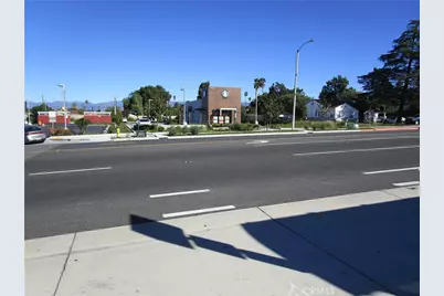 22200 Barton Rd, Grand Terrace, CA 92313 - Photo 7