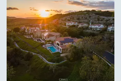 24 Via Carina, San Clemente, CA 92673 - Photo 3