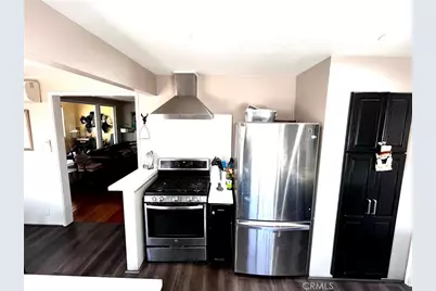 10443 Magnolia Boulevard, North Hollywood, CA 91601 - Photo 7