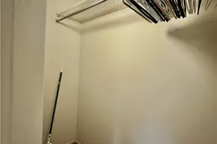 10443 Magnolia Blvd, North Hollywood, CA 91601 - Photo 19