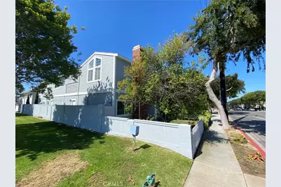 2706 Grant Avenue #A, Redondo Beach, CA 90278 - Photo 5