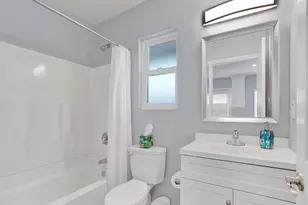 1320 W Balboa Blvd, Newport Beach, CA 92661 - Photo 15