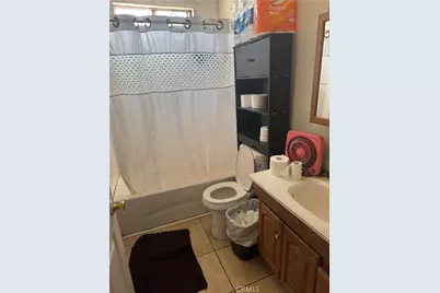 651 W Devonshire Avenue, Hemet, CA 92543 - Photo 27