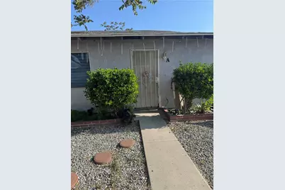 651 W Devonshire Avenue, Hemet, CA 92543 - Photo 59