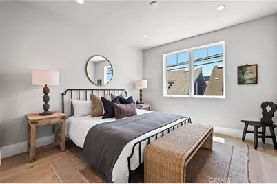 825 W Bay Avenue #B, Newport Beach, CA 92661 - Photo 9