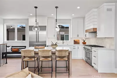 825 W Bay Avenue #B, Newport Beach, CA 92661 - Photo 1