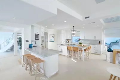 1510 E Oceanfront, Newport Beach, CA 92661 - Photo 9