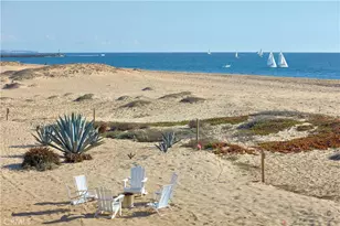 1510 E Oceanfront, Newport Beach, CA 92661 - Photo 57