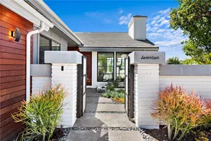 17 Monaco, Newport Beach, CA 92660 - Photo 5