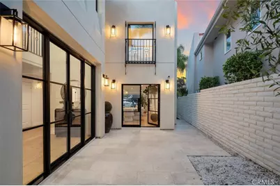 3 Linda Isle, Newport Beach, CA 92660 - Photo 5