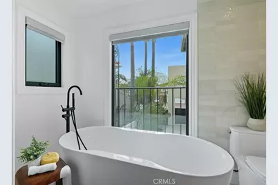 3 Linda Isle, Newport Beach, CA 92660 - Photo 21