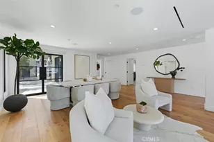 3 Linda Isle, Newport Beach, CA 92660 - Photo 5