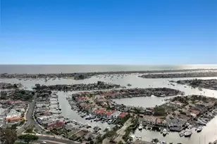 3 Linda Isle, Newport Beach, CA 92660 - Photo 33