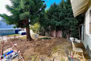 1040 W 45th St, Los Angeles, CA 90037 - Photo 9