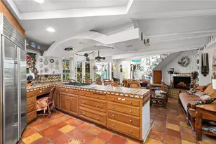 115 North Bay Front, Newport Beach, CA 92662 - Photo 11