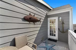 44 Cabrillo St, Newport Beach, CA 92663 - Photo 17