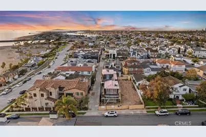 209 Narcissus Avenue, Corona del Mar, CA 92625 - Photo 5