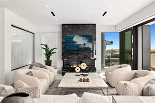 706 W Oceanfront, Newport Beach, CA 92661 - Photo 7