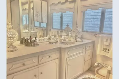 730 Santiago Avenue, Long Beach, CA 90804 - Photo 23